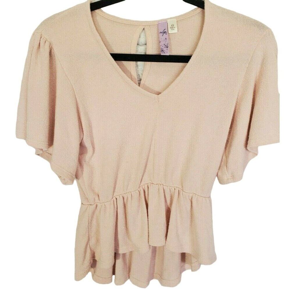 Alya Blouse XS Womens Pink Short‎ Sleeve V Neck Keyhole Back High Low Top